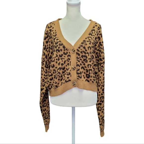 Abound cropped sweater - Picture 1 of 10